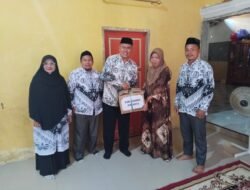 Bentuk Empati, Pengurus PGRI Malunda Kunjungi Rumah Duka Salah Satu Anggotanya
